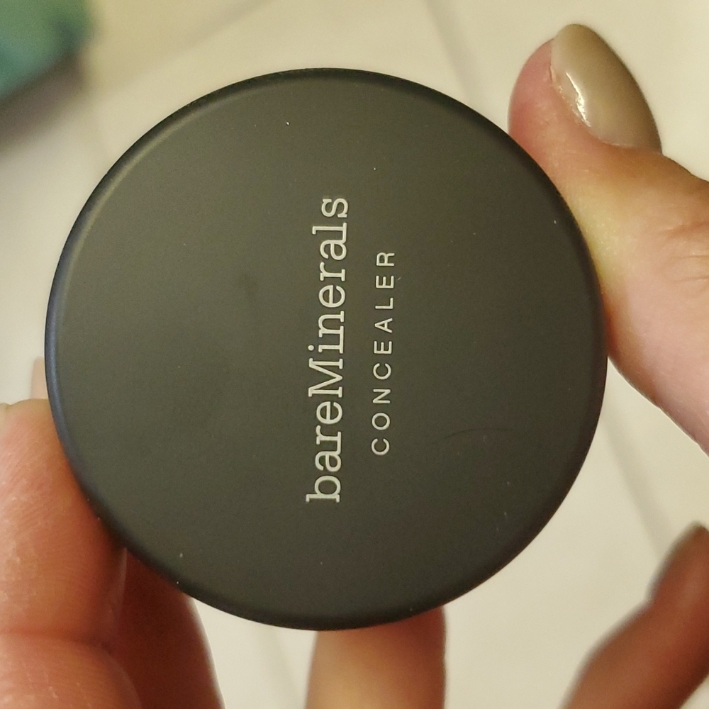 Bare Minerals Concealer